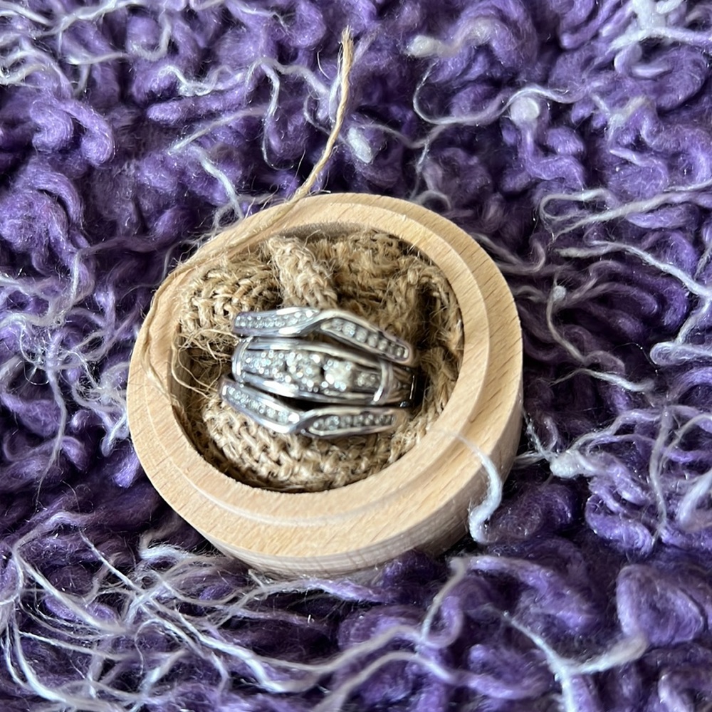 Wedding Ring Box - Picture 3 of 3
